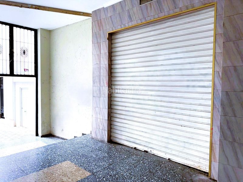 Foto c96fecaf-97fb-4e07-a0bf-327ed07ead93. Business premise in depósito 21 in Motril ciudad Motril