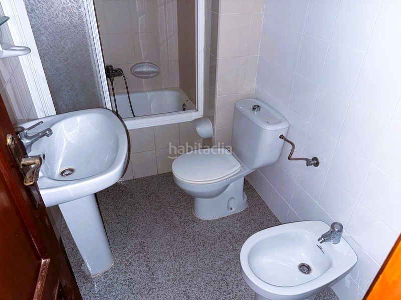 Foto 46e28364-932f-4ea7-b6b1-d0125384d853. Pis a marítimo 19 a Albuñol