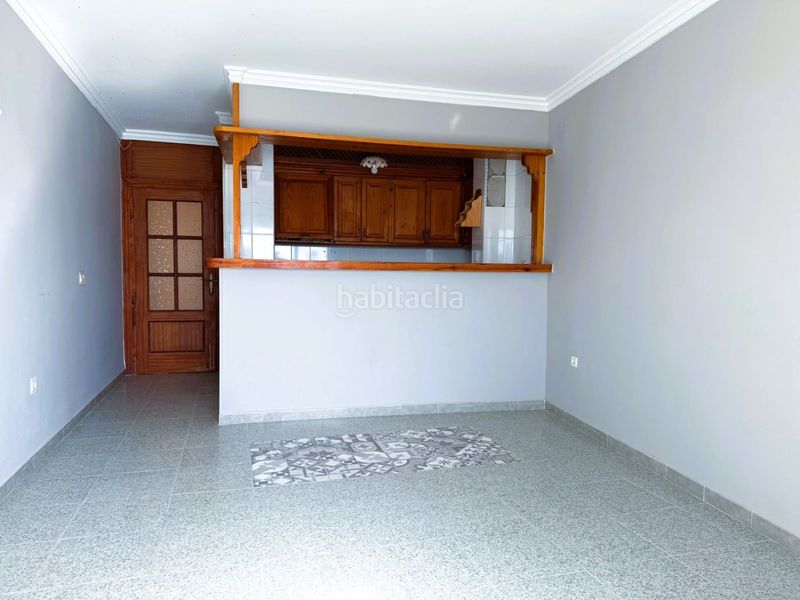Foto b48c4043-62da-4931-a61e-3f0f2d80355a. Pis a marítimo 19 a Albuñol