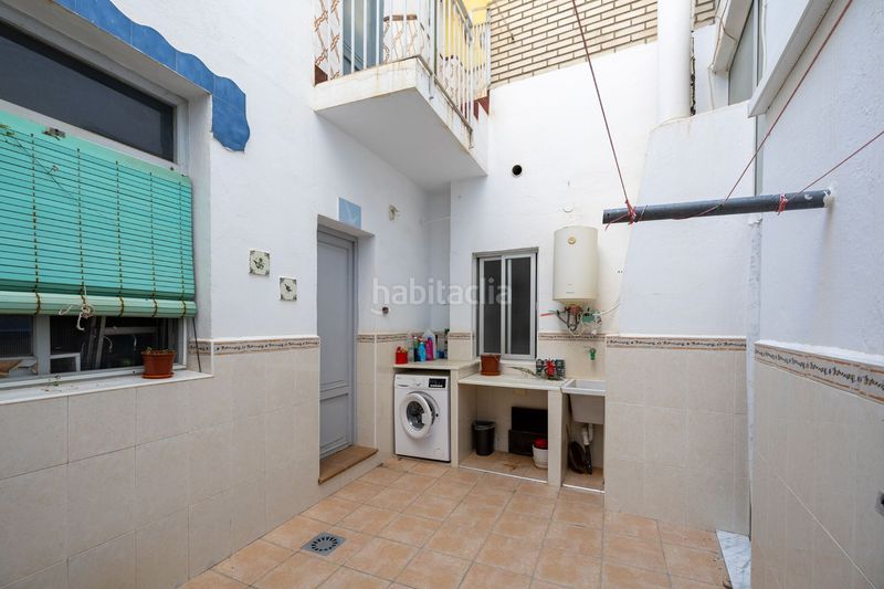 Foto f885908c-59df-41b9-8d8d-f6936b013346. Casa adossada amb calefacció aparcament a Motril ciudad Motril