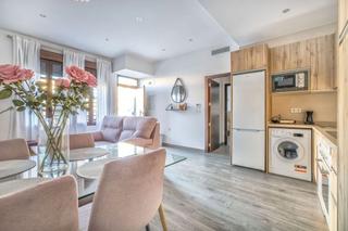 Lloguer Apartament  Calle carmen rico godoy. Apartamento nuevo a estrenar! con todas las comodidades y presta