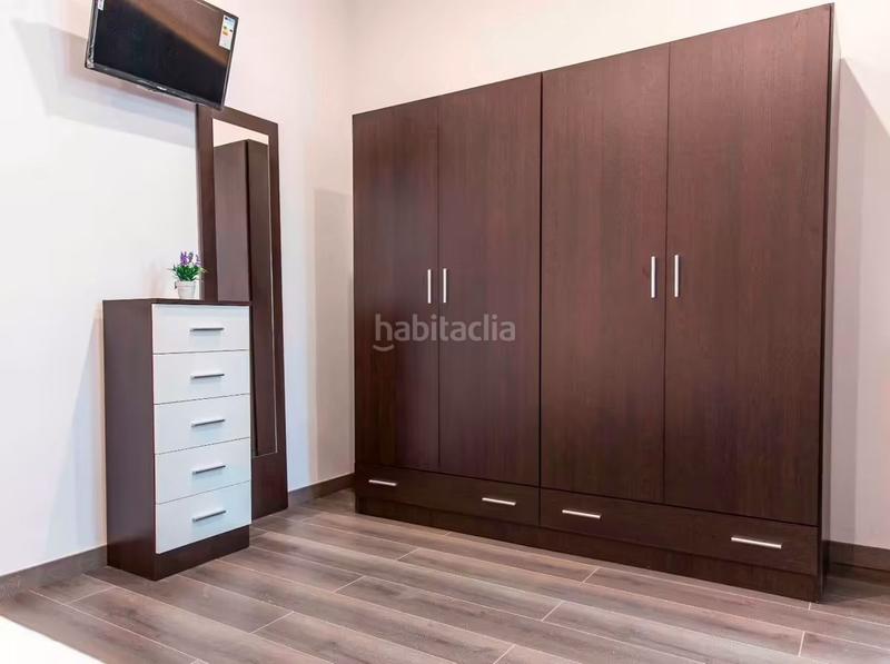 Foto bbf749a2-6b56-4aa6-8198-ee92bb1dd7e2. Alquiler piso vive como en una suite de hotel en este precioso loft! con todas las comodidades y prestaciones! loft , en zona de fátim en Córdoba