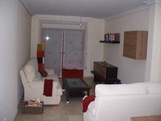 Appartement  Calle alcalde fernández mesa porras. Vivienda de grandes dimensiones y calidades! junto a renfe y poc