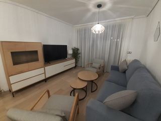 Location Appartement  Calle bailarina anna pavlova. ¡descubre tu nuevo hogar en este espectacular piso de 112 m²! ub