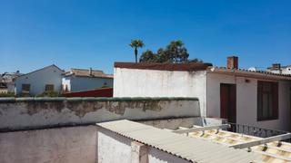 Semi detached house  Calle rejas de don gome. oportunidad para hacer la casa de tus sueos! descubre esta imp