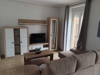 Lloguer Pis  Calle cabo carmona chamizo. Descubre este espectacular piso en alcolea, una vivienda en esta