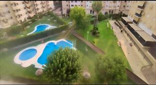 Pis  Avenida isla fuerteventura 28. Oportunidad única en residencial con v.p.o.  descubre este espec