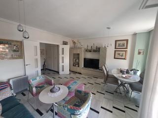 Appartement  Carretera de trassierra. ¡vivienda de grandes dimensiones junto a renfe y vial norte! est