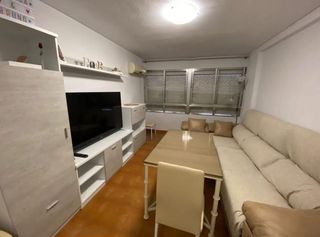 Pis  Avenida del mediterráneo. Te presentamos una magnífica oportunidad de inversión: un piso p