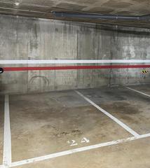 Aparcament cotxe a Centre. Parking zona vilamarina
