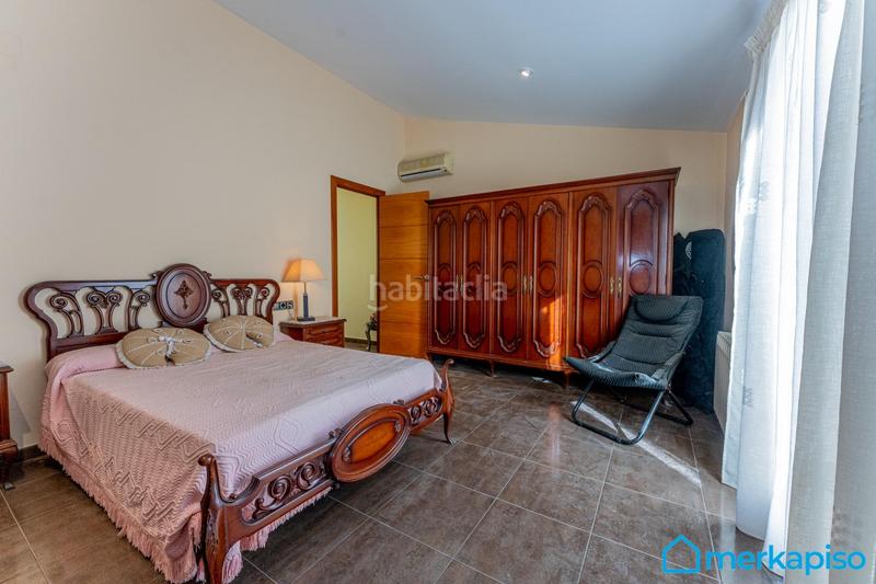 Foto 444cb351-62f3-48e3-9316-df0a44d79ee2. Dúplex duplex en el centro con terraza en Castell-Poble Vell Castelldefels