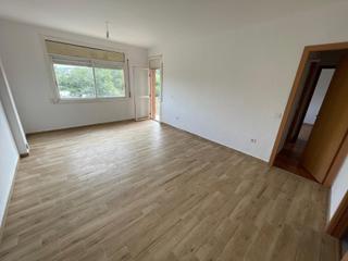 Pis a Centre. Piso de 4 habitaciones a la venta en la muntanyeta!