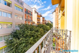 Pis a Sants. Piso ozinellessants