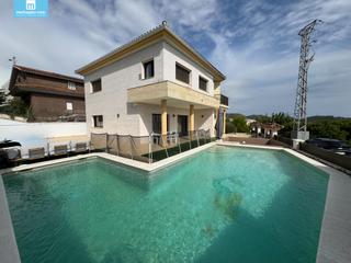 Casa a Ciutat jard Bonanova. Exclusiva casa en calafell  bonanova  con vistas al mar