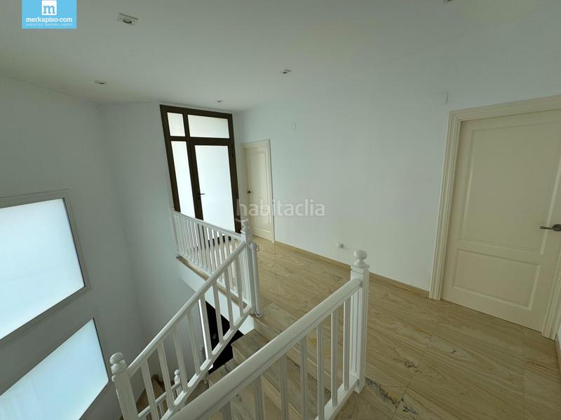 Foto 32ae8574-8cb6-424a-bb7d-f77307c25e0d. Casa con riscaldamento parcheggio piscina in Ciutat jardí Bonanova Calafell