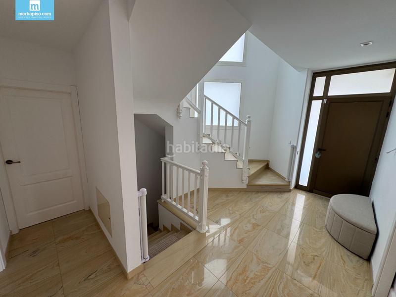 Foto d1713bbd-b440-4ab9-a22e-f128d9016d68. Casa con riscaldamento parcheggio piscina in Ciutat jardí Bonanova Calafell