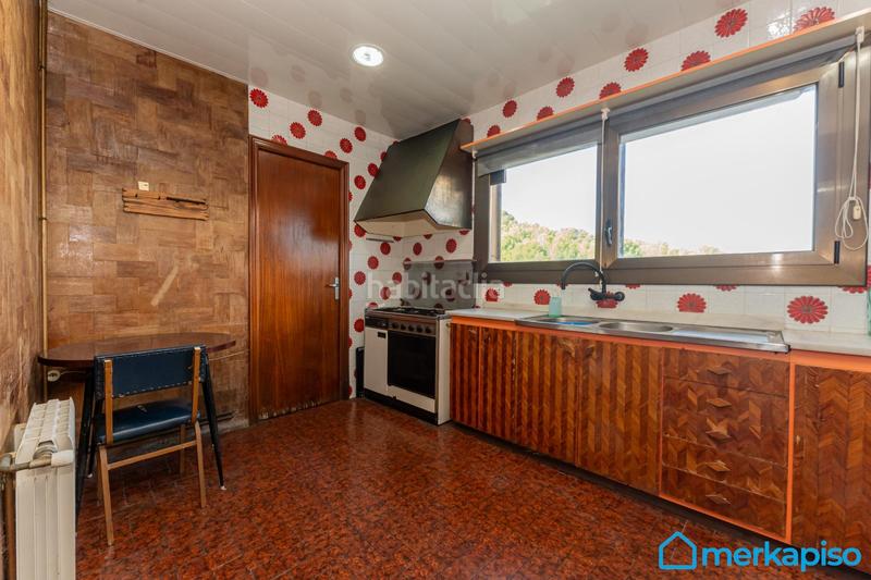 Foto f3b4bf29-a7a7-429b-8caf-00e62a4139c4. Etagenwohnung mit heizung parking in Vista Alegre Castelldefels