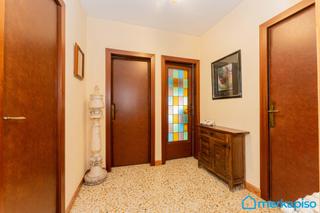 Pis a Vinyets-Mol Vell. Se vende piso de 3 dormitorios con ascensor en sant boi junto a