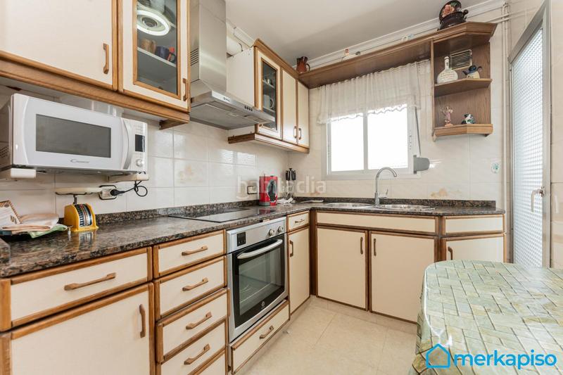 Foto f06315d3-bcc2-47db-8962-686222fd3263. Appartamento con riscaldamento in Vinyets-Molí Vell Sant Boi de Llobregat