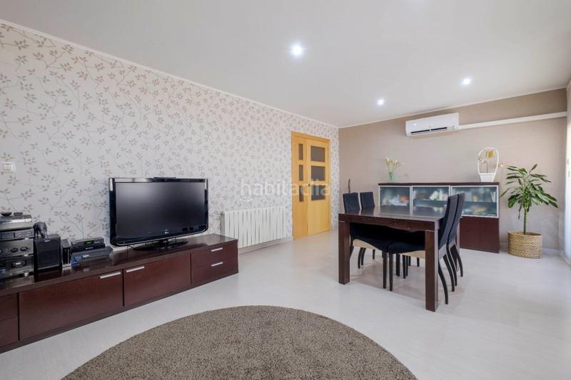 Foto b40aba49-f7cc-4aff-97b6-5652bdee2a20. Pis amb calefacció a Centre Viladecans