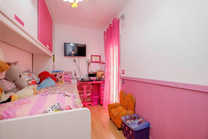 Foto d6eaa927-1f7b-47ae-8683-0cf10858d5e6. Pis amb calefacció a Centre Viladecans