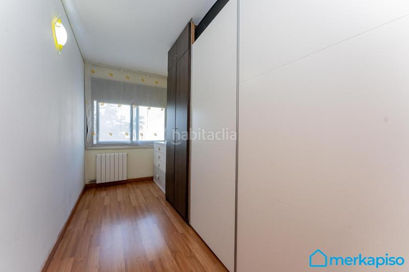 Foto 048f511f-fff4-49f8-8bdd-a3ba88111445. Flat with heating parking in Vilamarina Viladecans