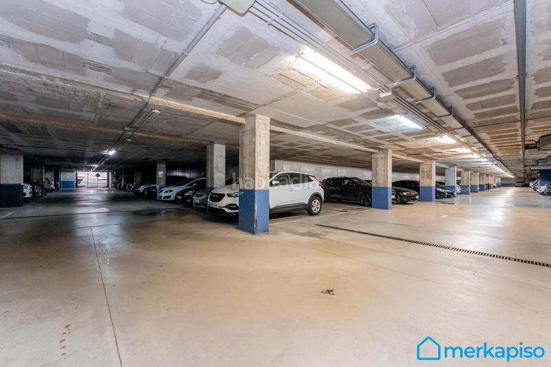 Foto 72c97a8b-0ffc-4f7a-a2e7-3bfa84b6e3d2. Flat with heating parking in Vilamarina Viladecans