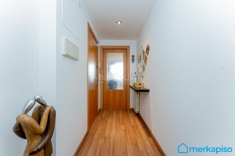 Foto 72d1d2ae-0087-4db3-be84-06029891c380. Flat with heating parking in Vilamarina Viladecans