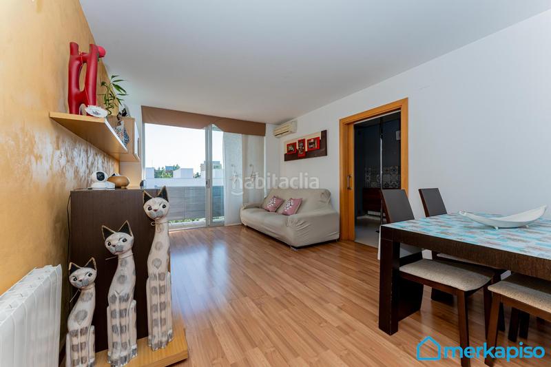 Foto a71ddc6c-3ab0-4e1d-a362-c7f2514e028c. Flat with heating parking in Vilamarina Viladecans