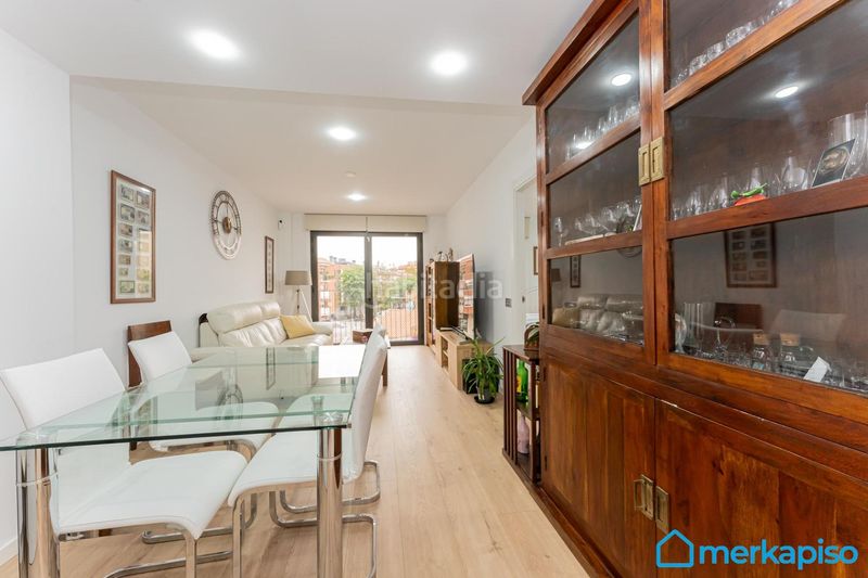 Foto 31f9ec02-c914-4726-8175-3a3e747b9a26. Pis amb aparcament a Vilamarina Viladecans