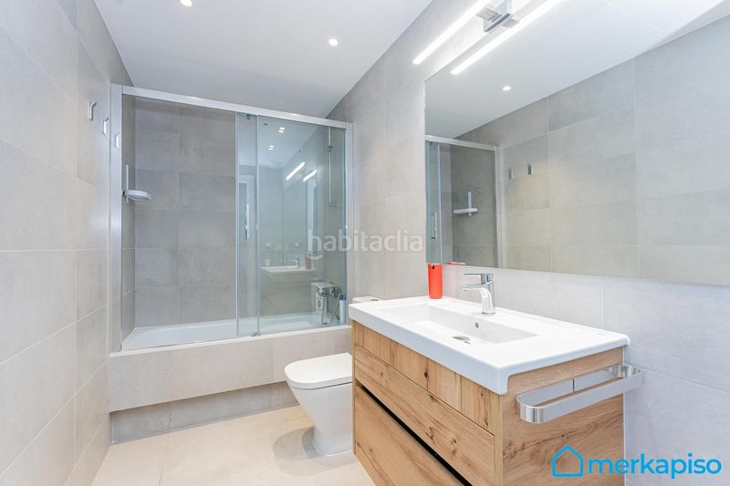 Foto 3c6394b4-6726-4939-83db-57e591ffc791. Pis amb aparcament a Vilamarina Viladecans