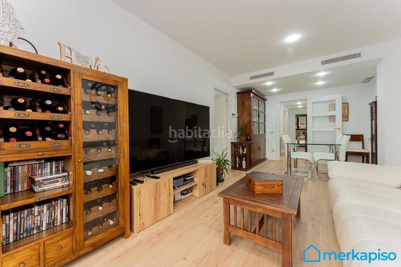 Foto 770f7370-2d00-470e-8fcc-1fb40956b262. Pis amb aparcament a Vilamarina Viladecans