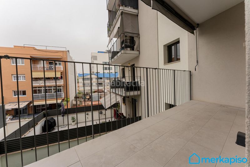 Foto 771f6633-ccda-4946-a239-23b3c0a35f96. Pis amb aparcament a Vilamarina Viladecans