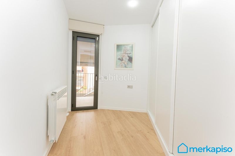 Foto a8a60f03-ac26-4f5b-9904-9baa1bc829d9. Pis amb aparcament a Vilamarina Viladecans