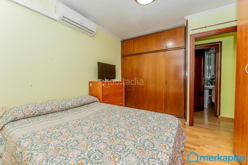 Foto 1dda4438-21be-4640-8498-9c07f4be5a98. Ground floor with parking in La Roureda Viladecans