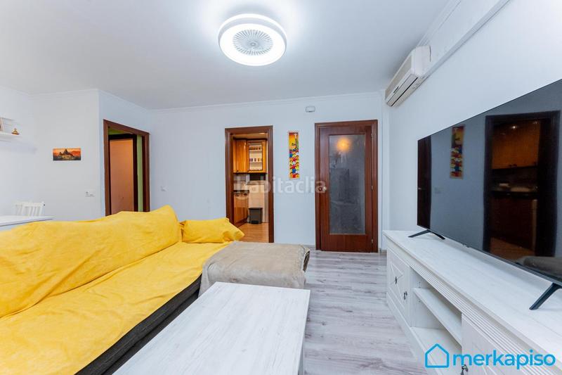 Foto e00f4520-0bed-45da-aaaa-a4d3d239a818. Ground floor with parking in La Roureda Viladecans