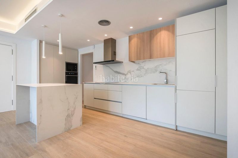 Foto a071ae2d-780a-4c41-9770-902d56e27eb4. Pis amb aparcament a Centre-Estació Gavà