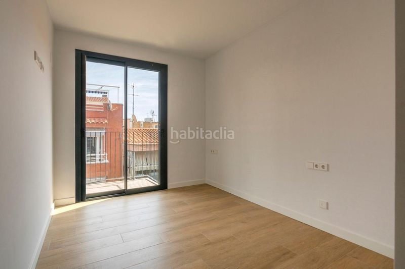 Foto f05adc60-e799-4103-8548-7ebecae7ef4a. Pis amb aparcament a Centre-Estació Gavà