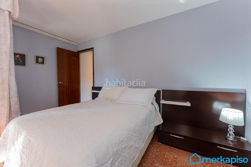 Foto e39afa4a-70df-424d-bf9d-70bb1f9b520d. Pis a Montesa Esplugues de Llobregat