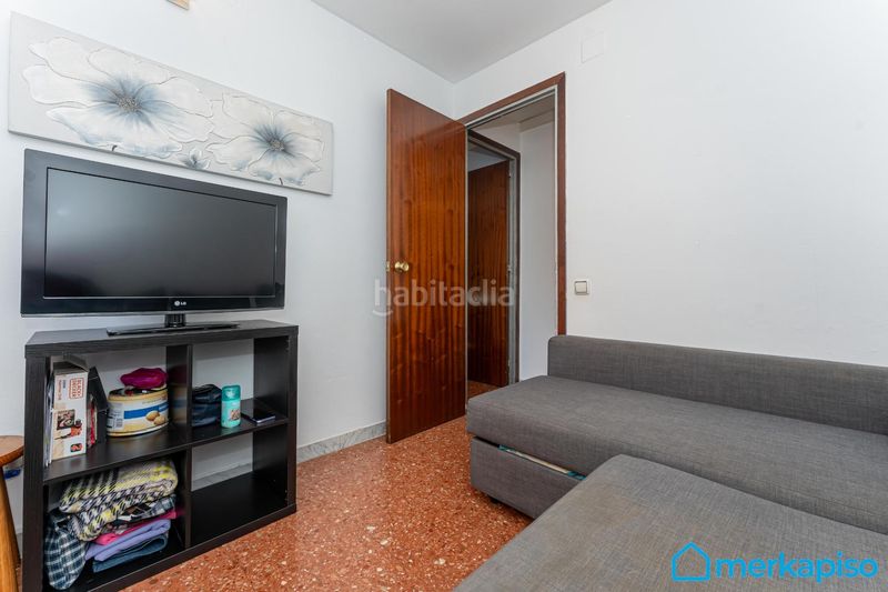 Foto e548fa5d-0a07-4231-8413-6ca593608d65. Pis a Montesa Esplugues de Llobregat