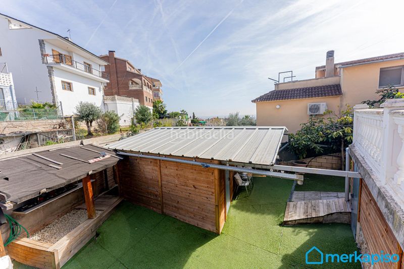Foto 67847058-0a6c-40c8-91ce-03a819c5d4c5. Casa amb aparcament piscina a Torrent Ballester Viladecans
