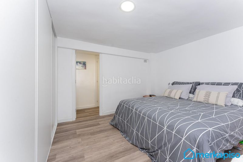 Foto 8807dc41-c901-4c87-91f8-2d3e3e5fd2fd. Casa amb aparcament piscina a Torrent Ballester Viladecans