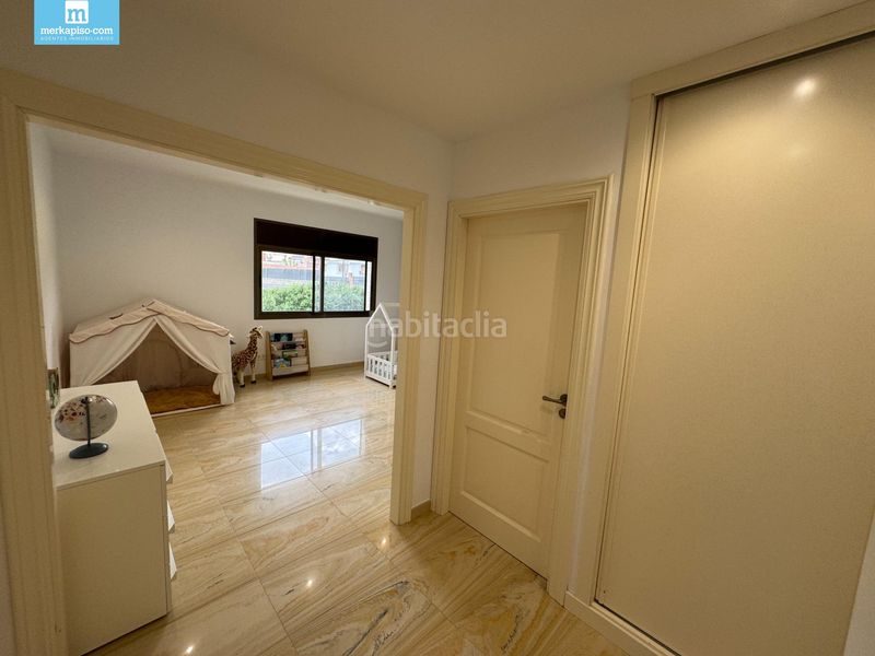 Foto 0f22e595-63f1-40e9-8357-8f3829240a39. Casa amb aparcament piscina a Ciutat jardí Bonanova Calafell