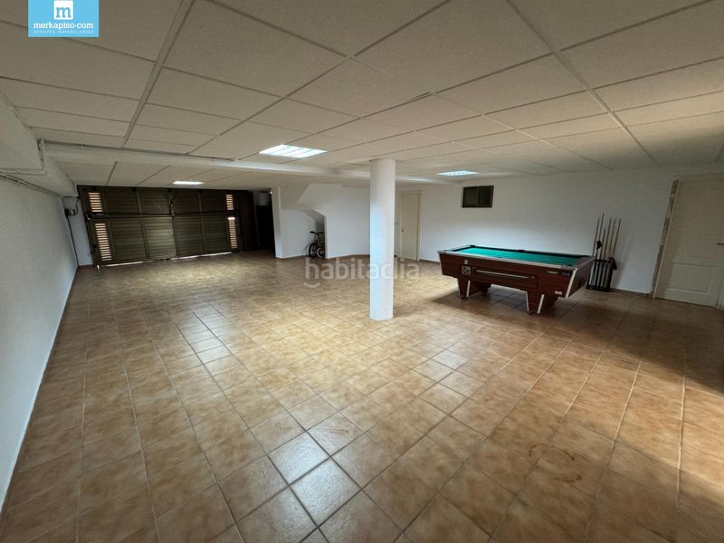 Foto 4037147e-cc4c-4690-ac37-cd17e7421a96. Casa amb calefacció aparcament piscina a Ciutat jardí Bonanova Calafell