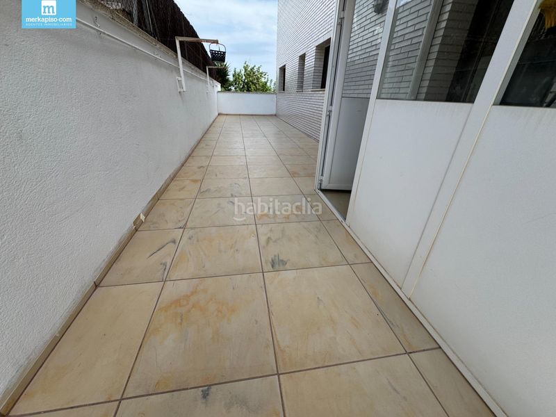 Foto 5886912f-9824-4ebf-aeb8-147bfa72fe49. Casa amb calefacció aparcament piscina a Ciutat jardí Bonanova Calafell