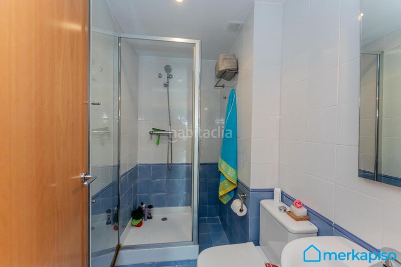 Foto 07ed17aa-11b8-4410-a3b3-881140811625. Pis amb calefacció aparcament a Centre Viladecans