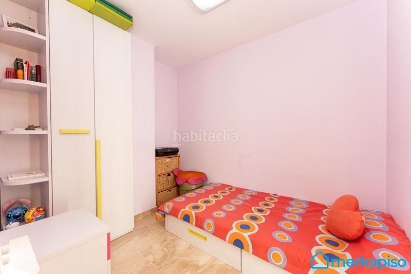 Foto 8adaefb0-3dcb-43a3-b3b6-2e27e1c8d516. Pis amb calefacció aparcament a Centre Viladecans