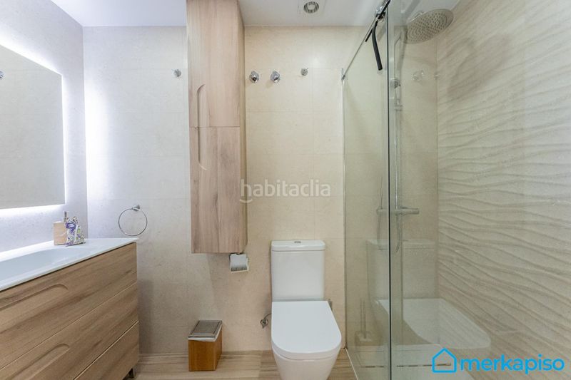 Foto b3861d18-b786-4bb6-b88f-26746b842a9f. Dúplex amb aparcament a Torre-roja-Campreciós Viladecans