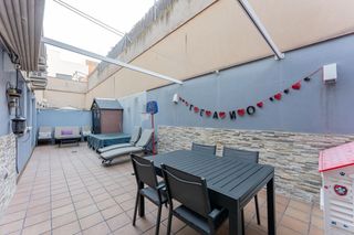 Pis a Vilamarina. Vivienda con terraza a nivel, 2 plazas de parquing y trastero