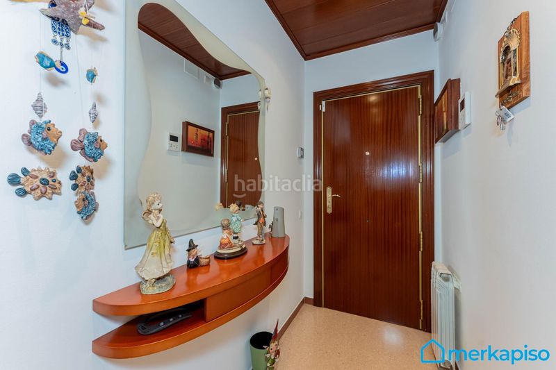 Foto bd49d802-b0ff-4513-8bd3-2e9a96937fd5. Pis amb calefacció aparcament a Torrent Ballester Viladecans